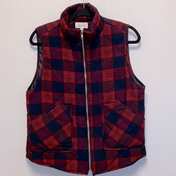 Becaal Size Large Red Buffalo Plaid Quilted Full Zip Cabincore Cozy Vest 4391 - Picture 2 of 9
